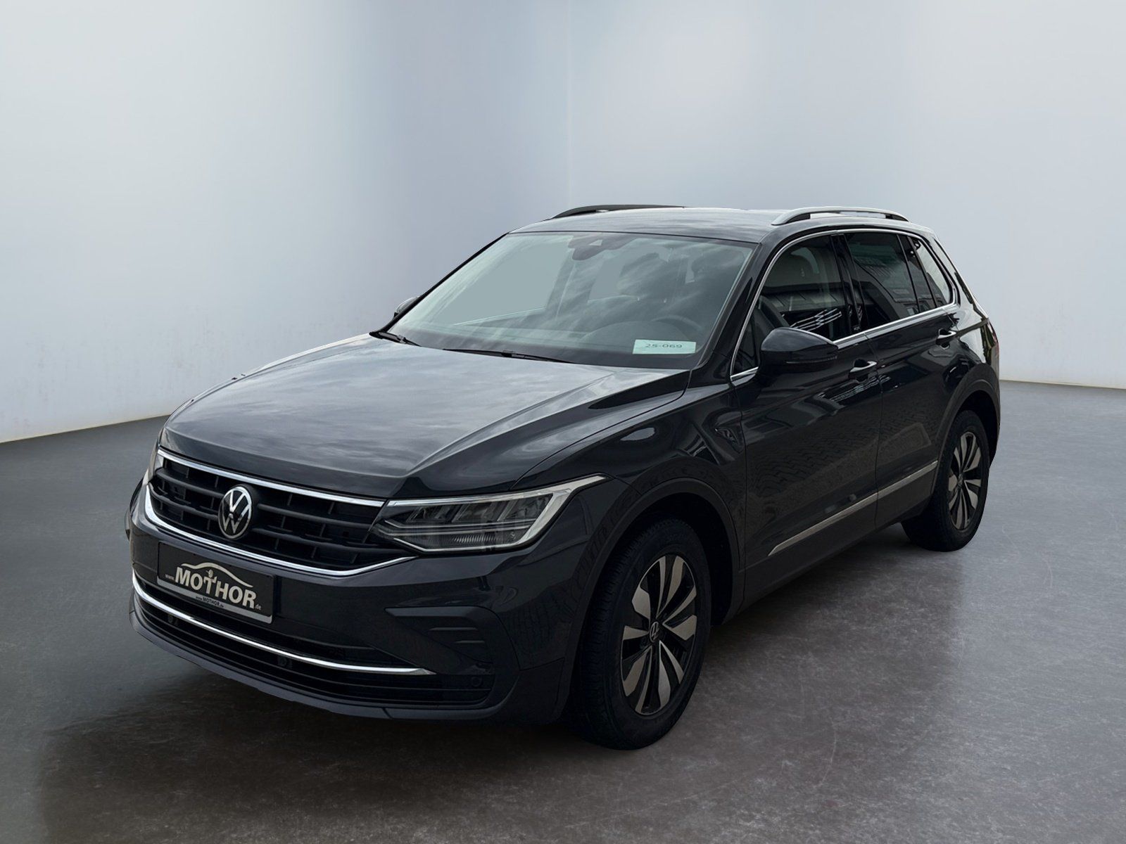 Volkswagen Tiguan Move 1.5 TSI DSG App-Connect ACC PDC LM foto 2