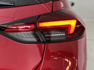 Fotografie 11 des Opel Corsa 1.2 Direct Injection Turbo GS