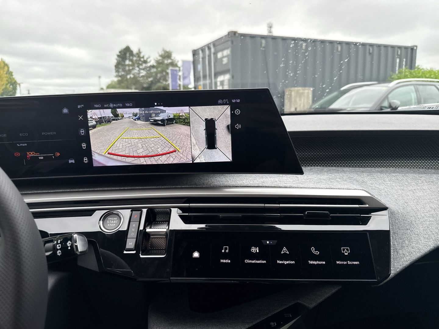 Fahrzeugabbildung Peugeot 5008 GT HYBRID 145 e-DSC6 AHK-abn. Navi LED ACC