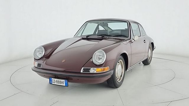 Porsche 911 2.2 T-C 1971 restauro professionale 