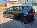 Volkswagen Touran 2.0 TDI SCR 140kW DSG Highline - Volkswagen Touran: TDI 140