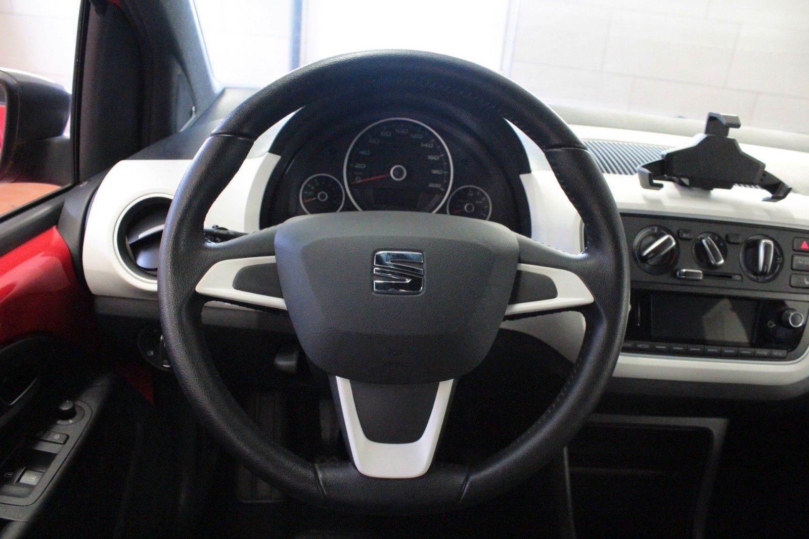 Fahrzeugabbildung SEAT Mii 1.0 Chic   5 türig  *Sitzheizung