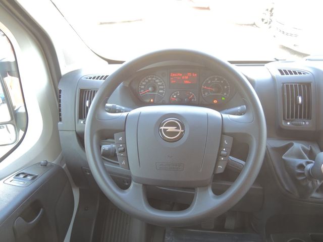 Movano 2.2 D L2H2 2WD VA Selection