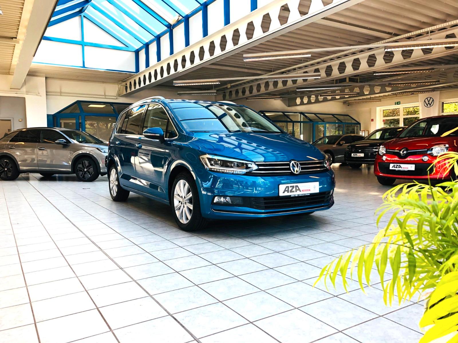 Volkswagen Touran 1.4 l TSI, DSG, AHK, KAM, ACC