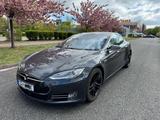 Tesla Model S 70D Free supercharging 