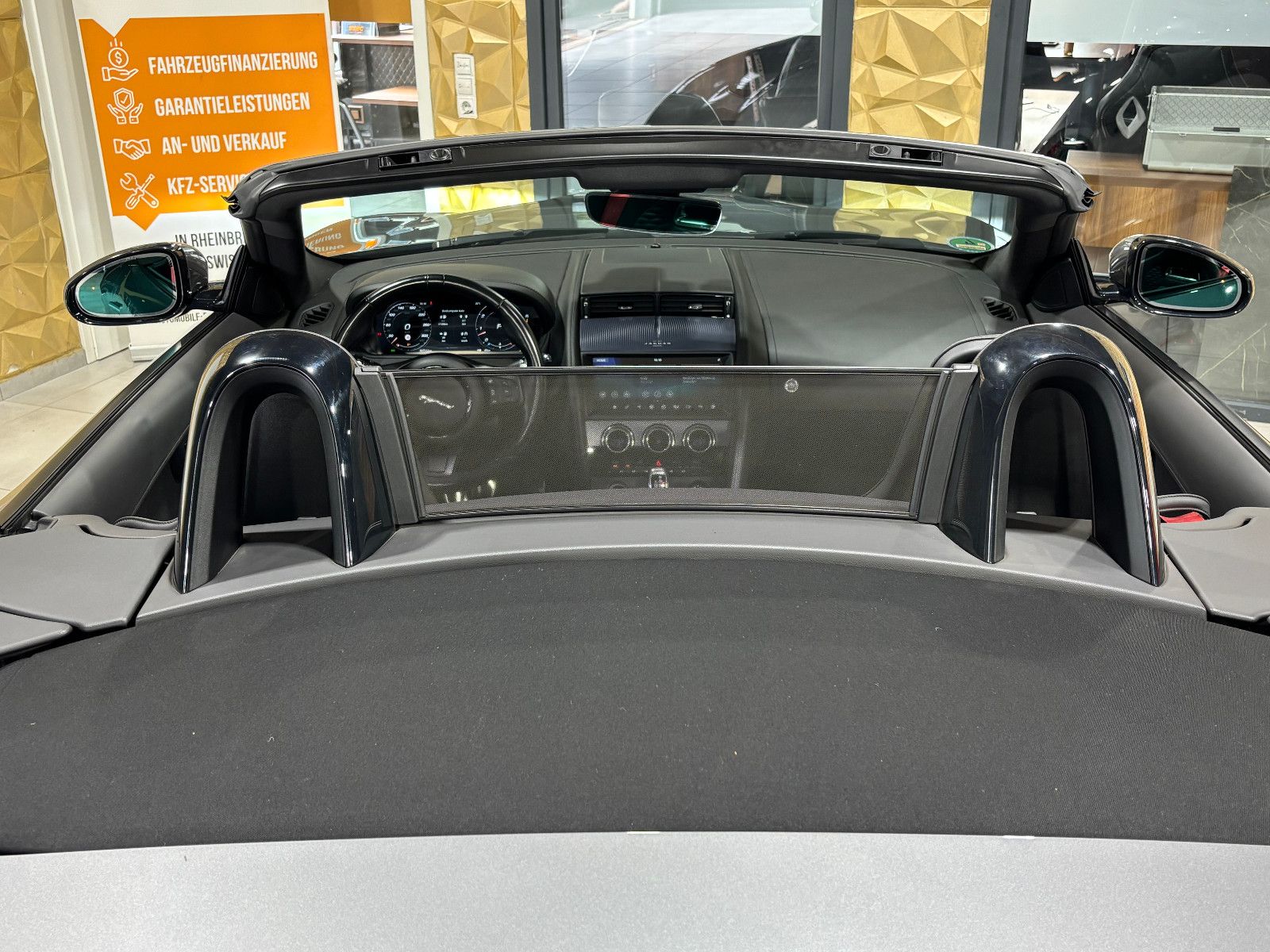 Fahrzeugabbildung Jaguar F-TYPE Cabriolet**SOUND**NAVI**KAMERA**APPLE**