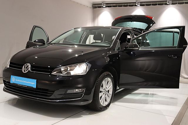 Golf Allstar 1.6 TDI NAVI SHZ PDC TEMPOMAT BT