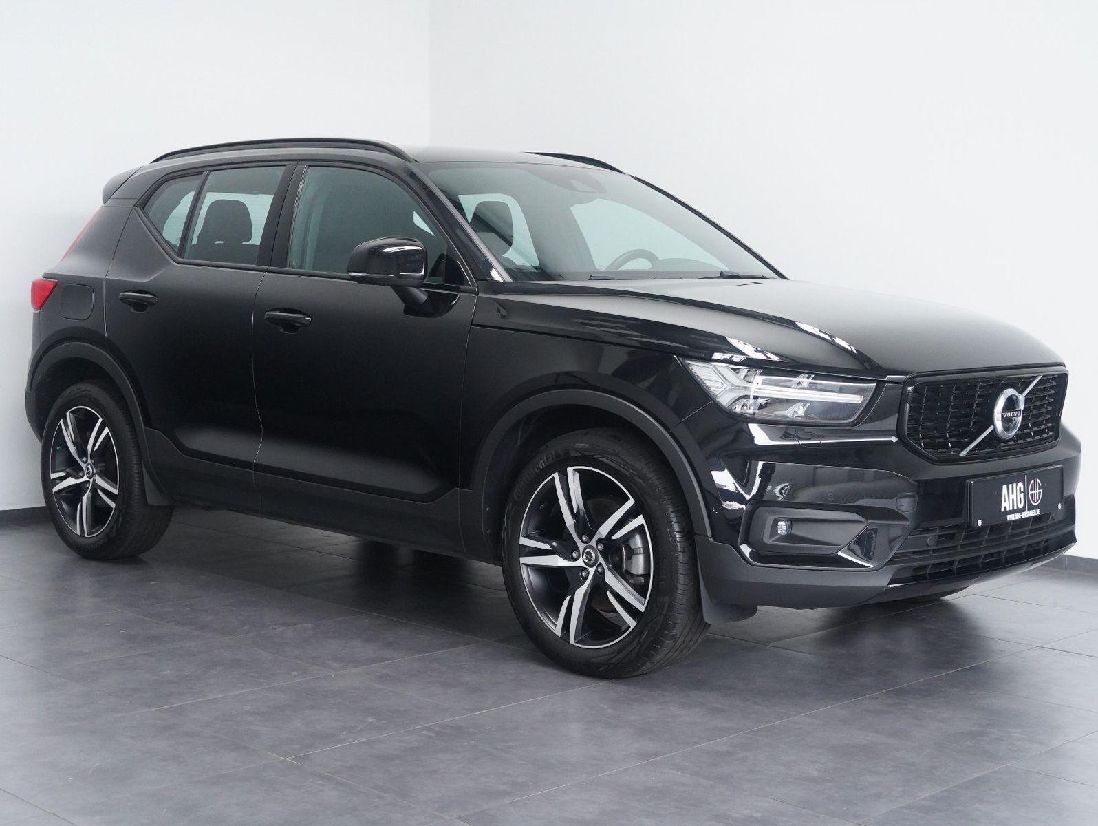 Fahrzeugabbildung Volvo XC40 B4 B R Design LED/NAVI/ACC/LEDER/360°