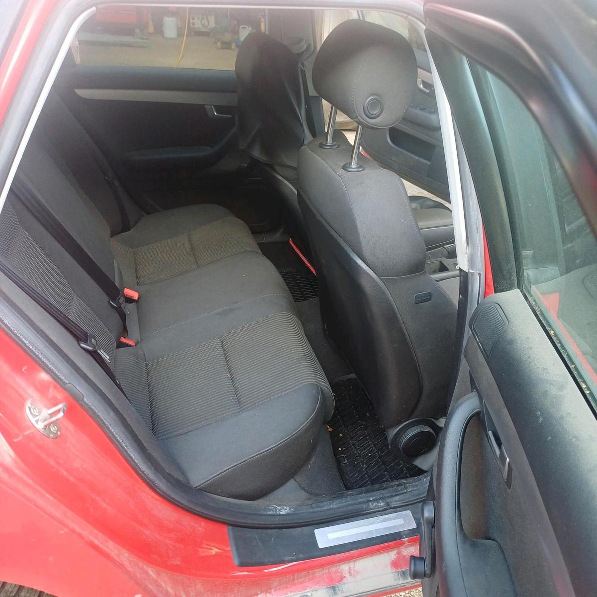 Audi A4 2007 — photo 7