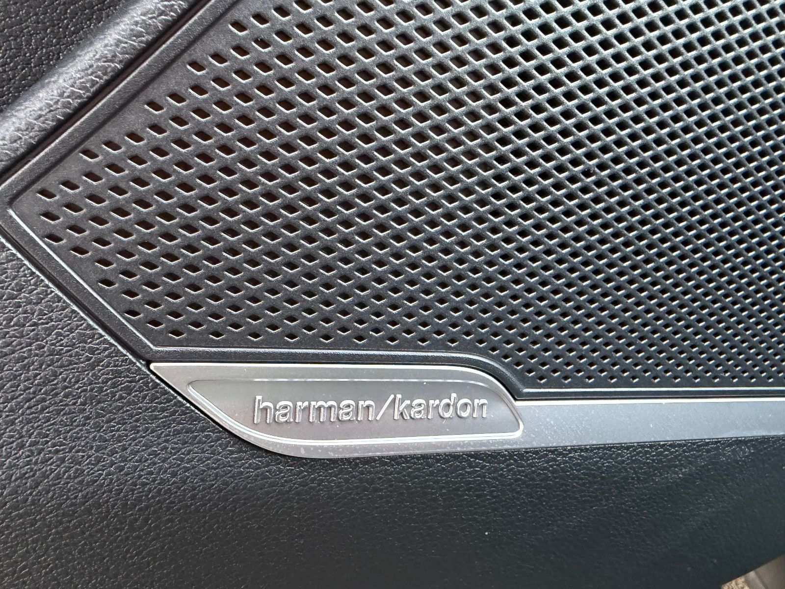 Fahrzeugabbildung Kia Sportage FL 1.6T 2WD DCT SPIRIT DRIVE SOUND