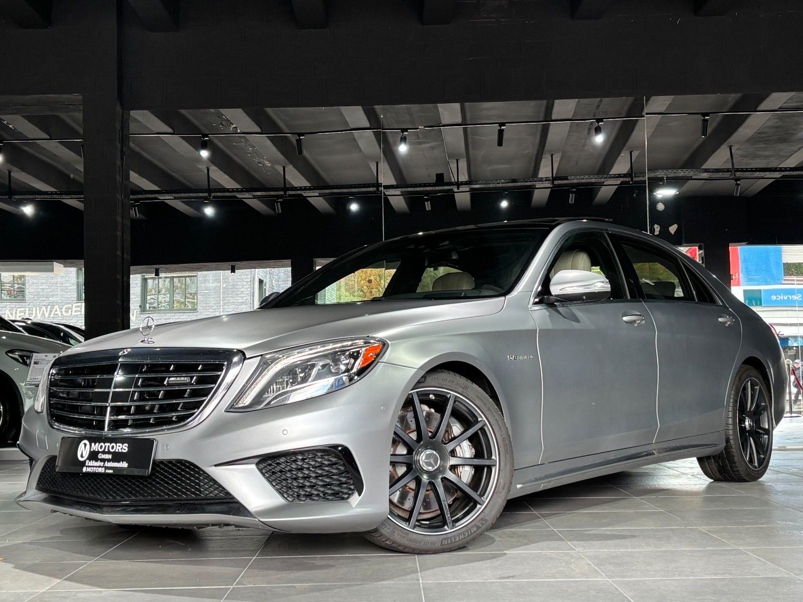 Fahrzeugabbildung Mercedes-Benz S 63 AMG L *Designo*Pano*Burmester*HUD*360KAM