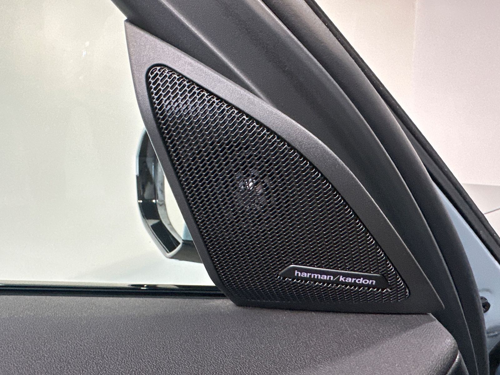 Fahrzeugabbildung BMW X3 40d xDrive M-Sport NAV+LED+PANO+AHK+STHZG
