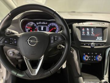 Fotografie des Opel Zafira 1.6 D Innovation AHK Navi RFK Leder