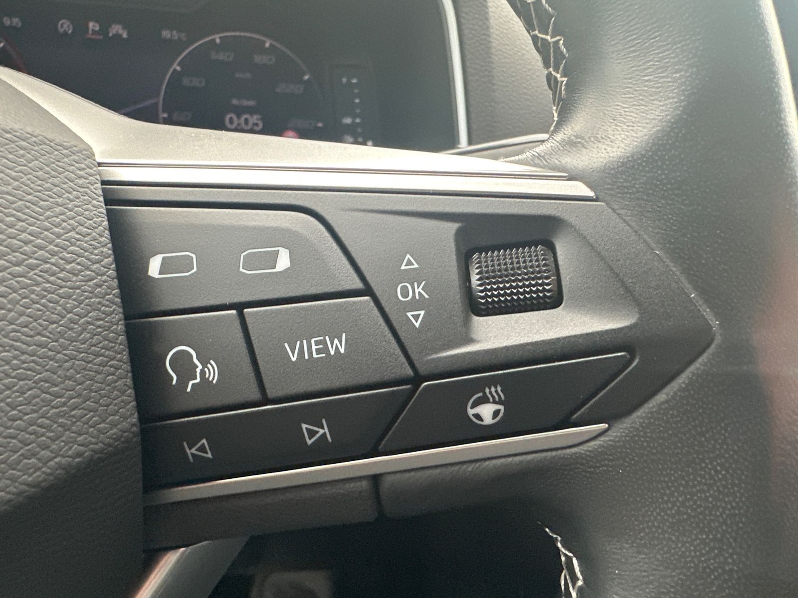 Fahrzeugabbildung SEAT Tarraco 2.0 TDI Xcellence NAV+LED+AHK+PANO+KAM