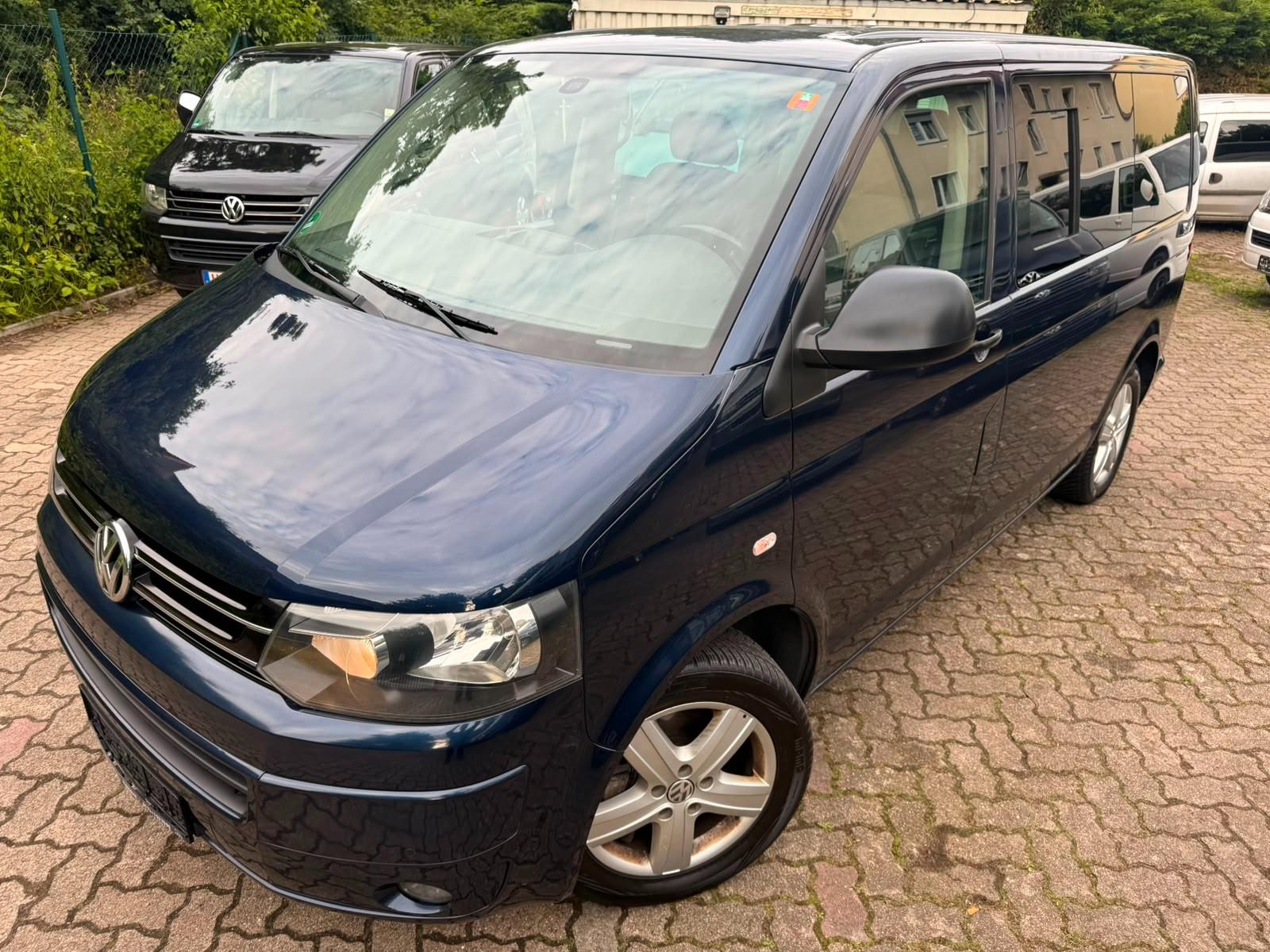 Volkswagen T5 Multivan 2.0 140PS/AHK/NAVI/SitzHZ./Tempomat