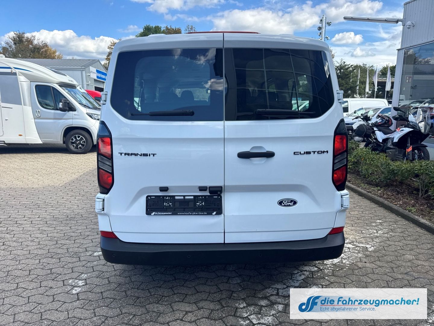 Fahrzeugabbildung Ford Transit Custom Kombi 320 L2 FWD Trend *SEITENSCH