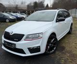Skoda Octavia Combi RS *PANO*NAVI*ACC*CANTON*PDC - Skoda Octavia: Winterreifen