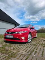 Honda Civic 1.4 Type S - Honda Accord: Type