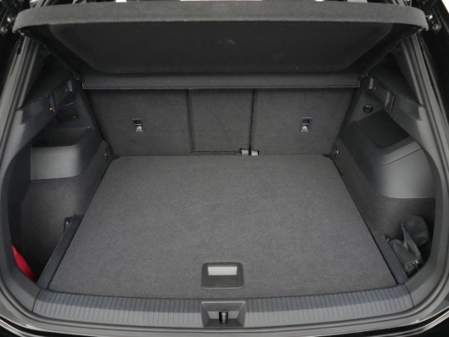 Tiguan R-LINE TDI DSG 4MOTION+ANHÄNGERKUPPLUNG+R