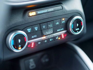 Bild 17 Ford Kuga ST-Line (190 PS)FHEV,NAVI,SHZ