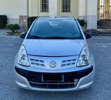 Nissan Pixo 1.0 5 porte - silberne Nissan Pixo