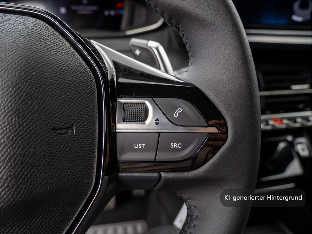 Peugeot 2008 1.2 Hybrid 110 Allure KLIMA SHZ NAVI LED