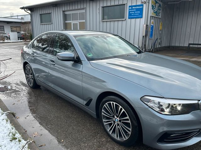 BMW G30 520D Sport Line