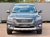 Toyota RAV 4 RAV4 Travel - Toyota RAV 4 mit Diesel-Antrieb: Geländewagen, Automatik