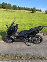 Yamaha T-Max Techmax 560