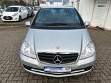 Mercedes-Benz A 180 1.7/NAVI/KLIMA/SHZ/LMF/PDC/FREISPRECH - Mercedes-Benz A 180 in Lübeck