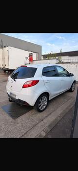 Mazda TÜV NEU*Klima*Navi*AHK*Kamera - Mazda 2 in Bonn