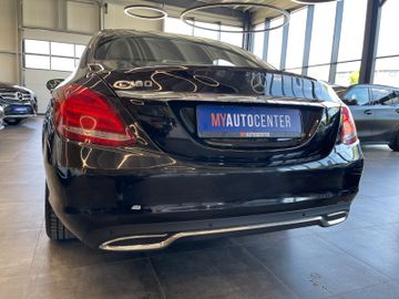 Mercedes-Benz C180 CGI Limousine Avantgarde*NAVI*LED*TEILLEDER
