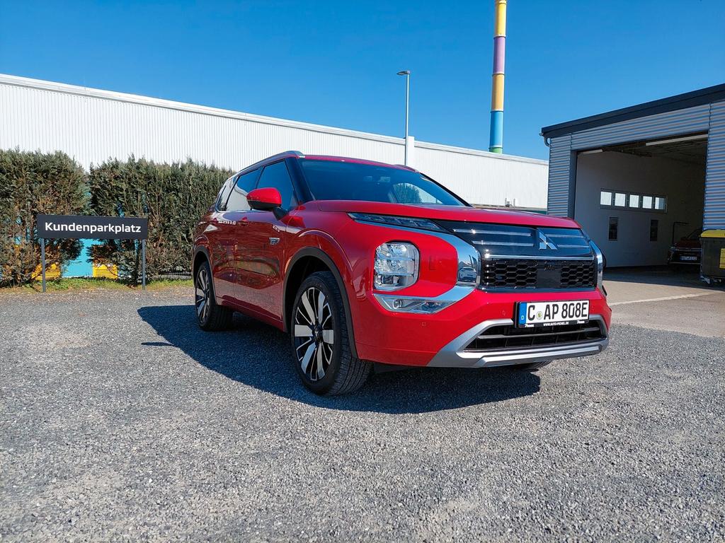 Mitsubishi Plug-in Hybrid Outlander