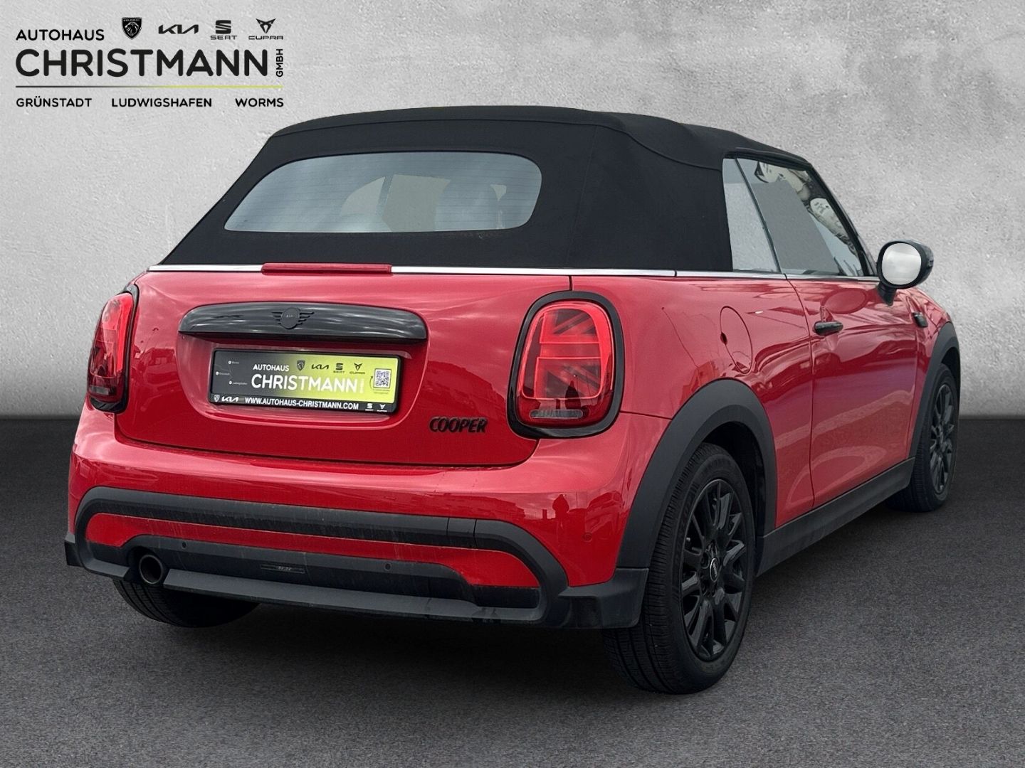 Fahrzeugabbildung MINI One Cabrio Cooper Classic Trim El. Verdeck LED M