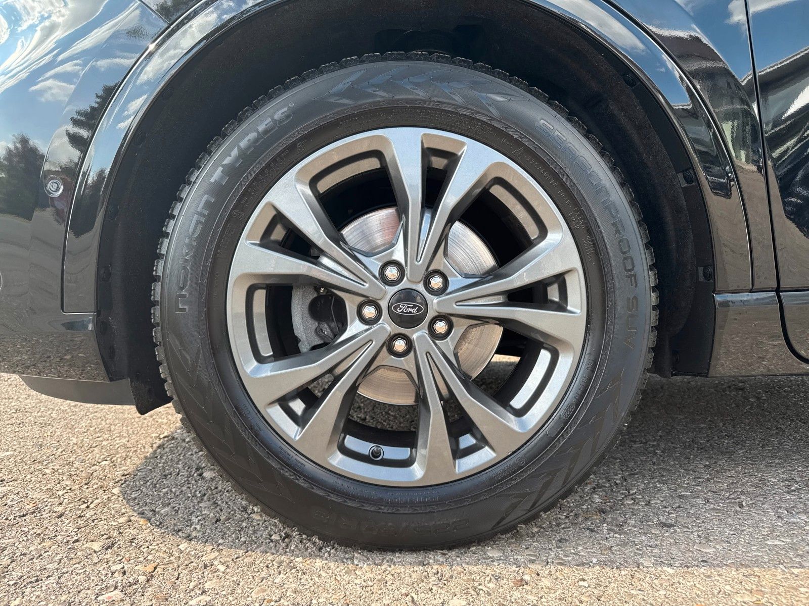 Fahrzeugabbildung Ford Kuga ST-Line X, FAHRASSISTENZPAKET