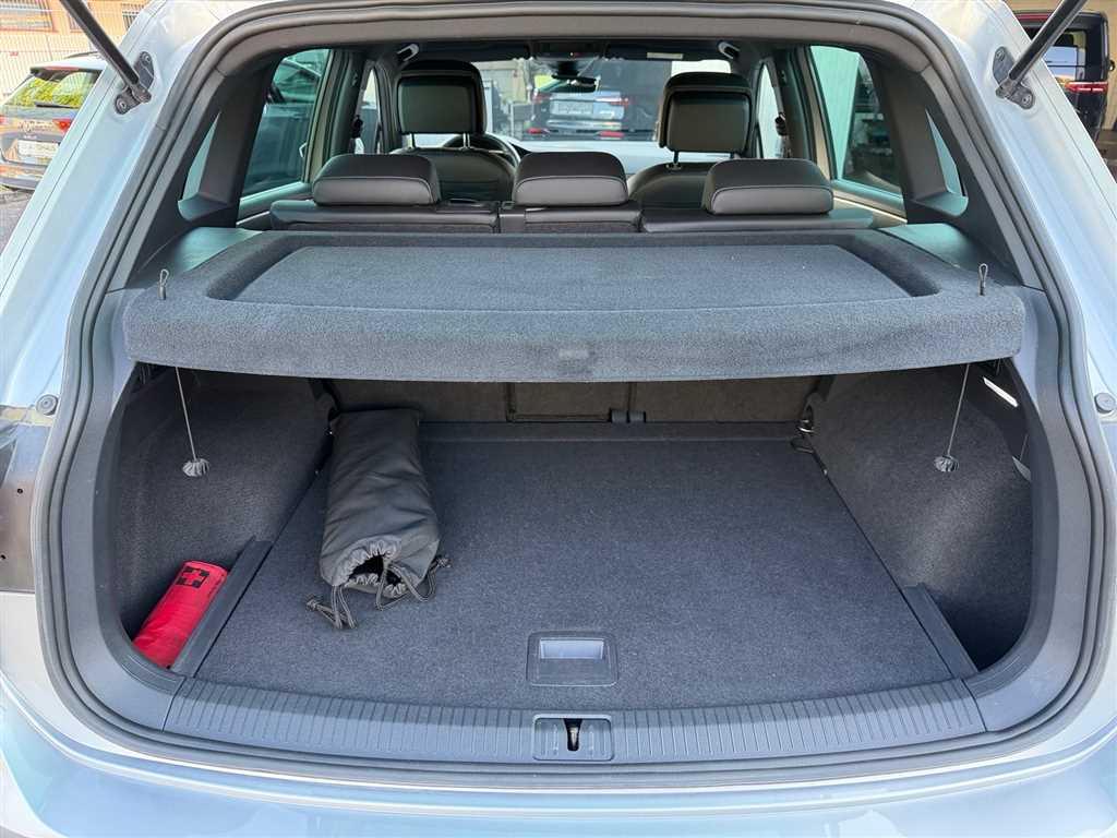 Volkswagen Tiguan R-Line 2.0 TSI DSG 4MOTION DCC AHK Navi, миниатюра 19