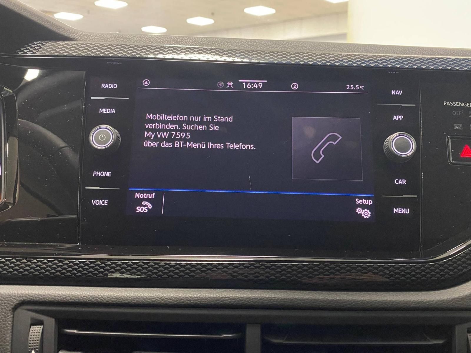 Fahrzeugabbildung Volkswagen Polo 1.0 TSI Life APP+KLIMA+KAMERA+PDC+SITZHEI++