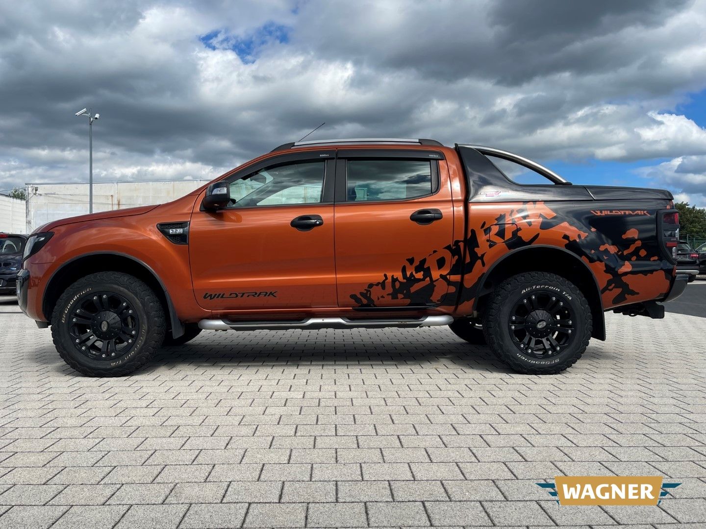 Fahrzeugabbildung Ford Ranger Wildtrak Doppelkabine 4x4 Automatik