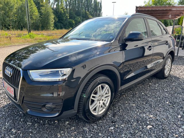 Audi Q3 2.0 TDI /Led-Xenon/Tempomat/Sitzheizung