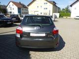 Toyota Auris  5-Türer 1.6  Edition - Toyota Auris aus 2011 mit Benzin-Antrieb