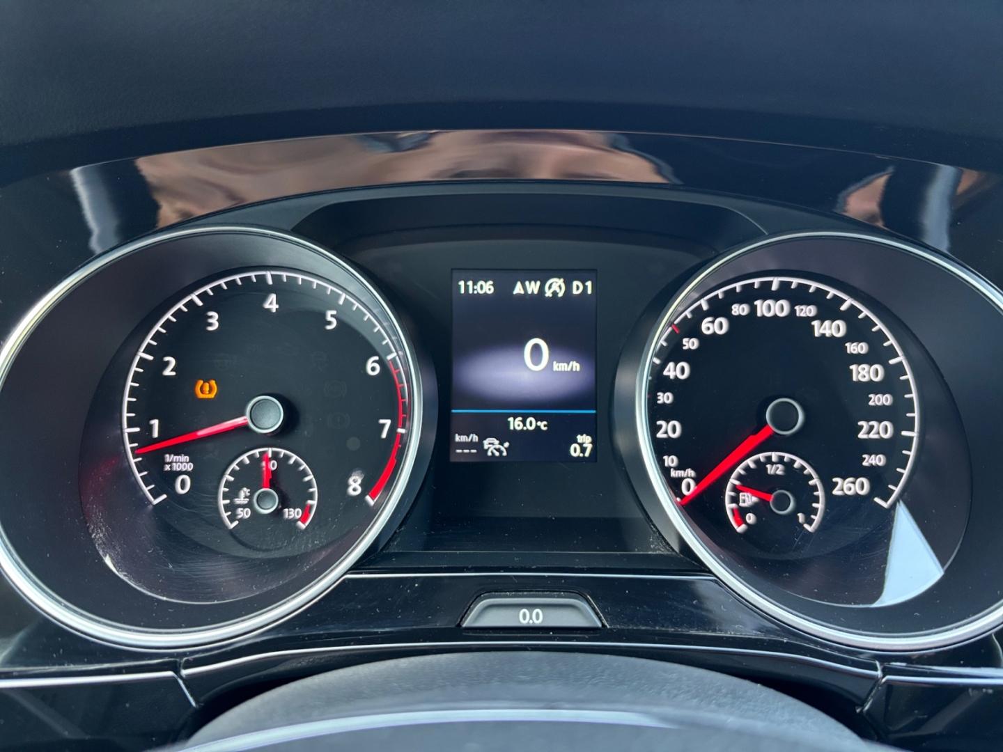 Volkswagen Touran 1.5 TSI DSG R-Line *LED*7-Si*CAM*ACC*SHZ*, миниатюра 12