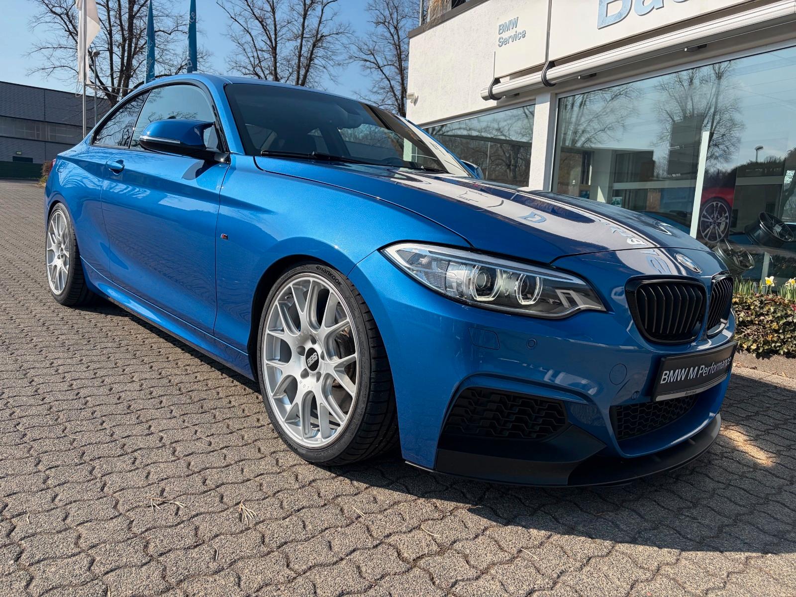 BMW M235i Coupe AC Schnitzer M Performance Top