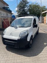 Citroën Nemo Niveau A - Citroën Nemo mit Diesel-Antrieb: Kleinbus