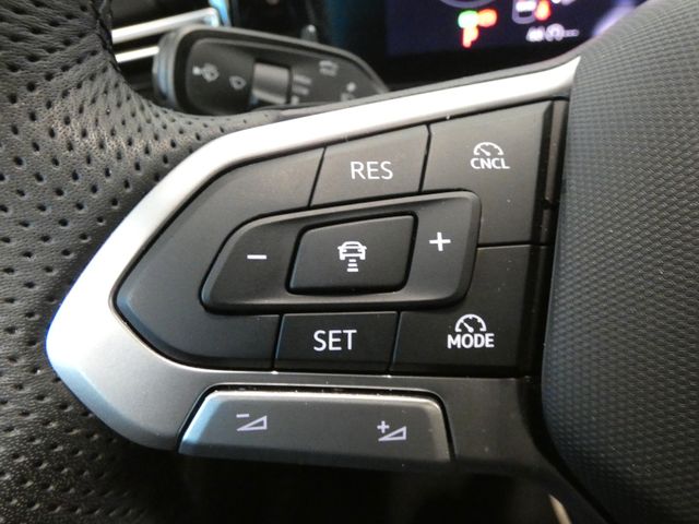 Tiguan 2.0 TDI R-Line DSG Black Style AHK MATRIX
