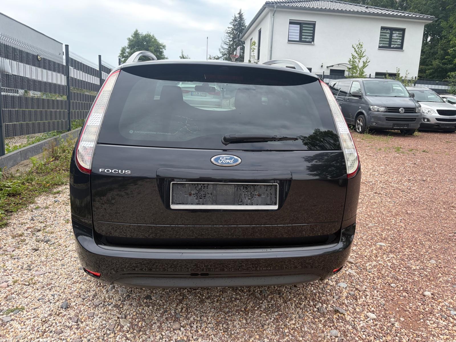 Ford Focus 2009 — photo 6