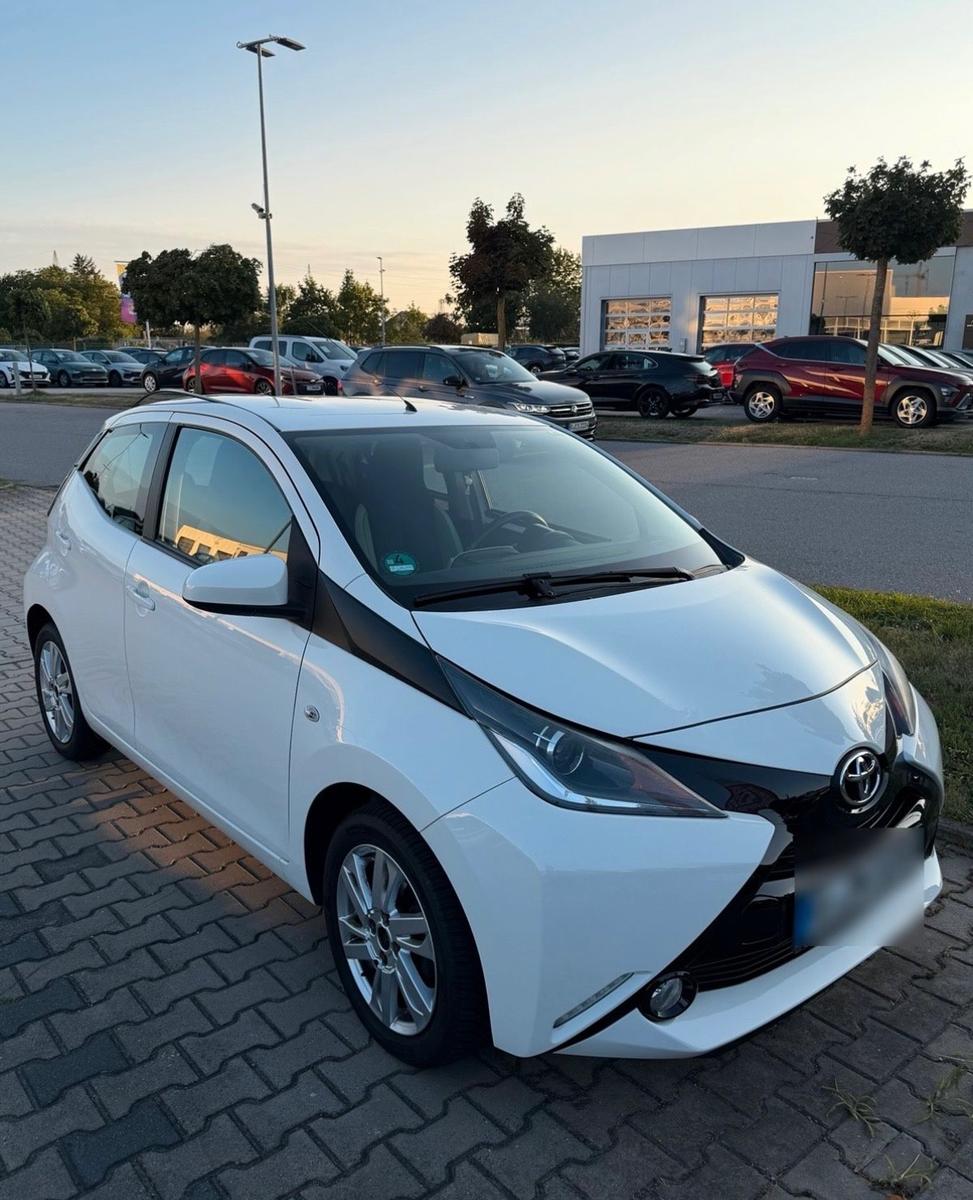 Toyota Aygo | 69 PS | 5-Türer | Nur 50.116 km | 