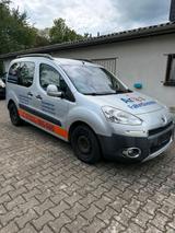 Peugeot Partner Rollstuhl Rampe - gebrauchte Peugeot Partner aus dem Jahr 2012