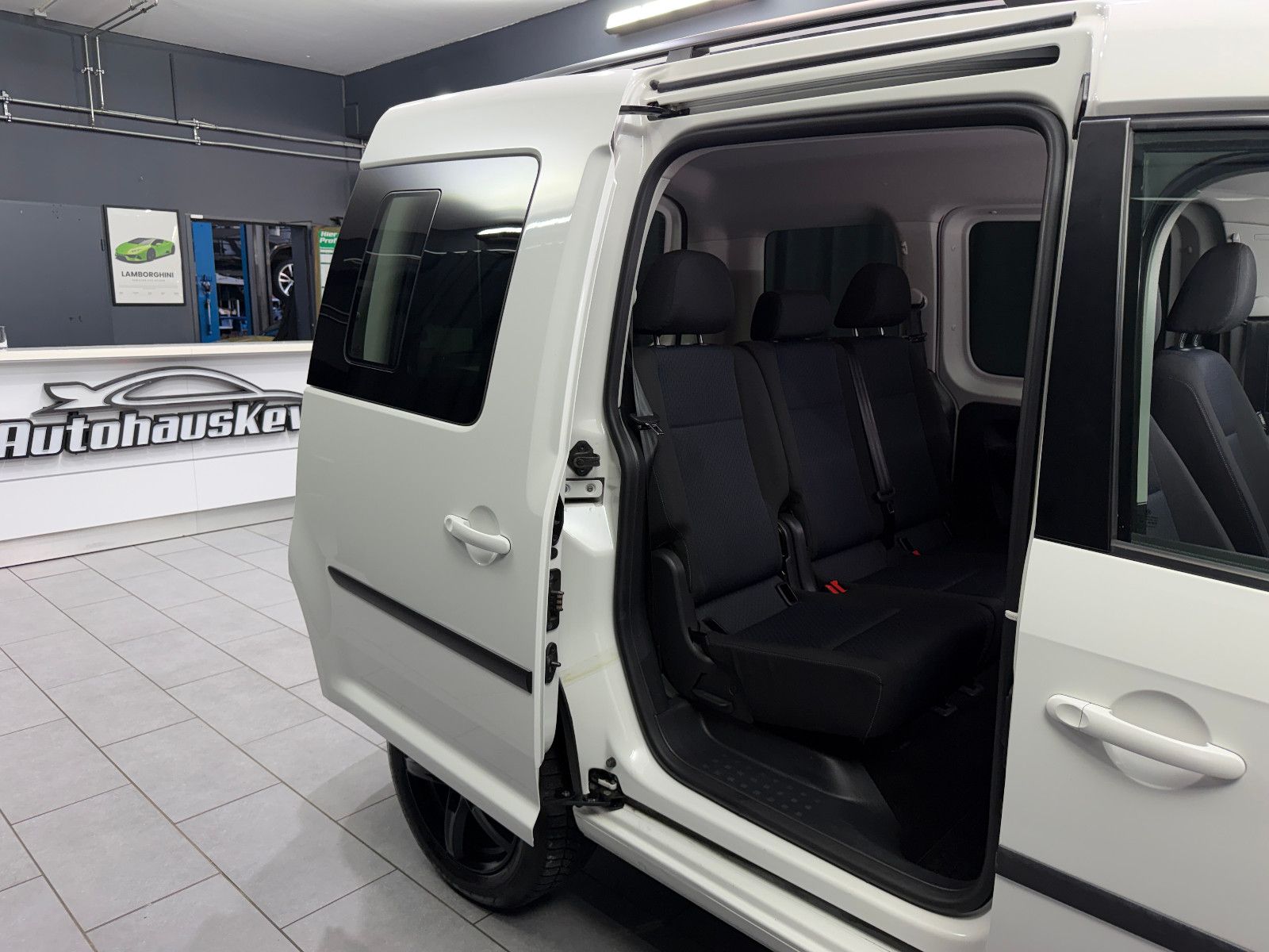 Fahrzeugabbildung Volkswagen Caddy Trendline BMT 4Motion |NAVI|PDC|KLIMA