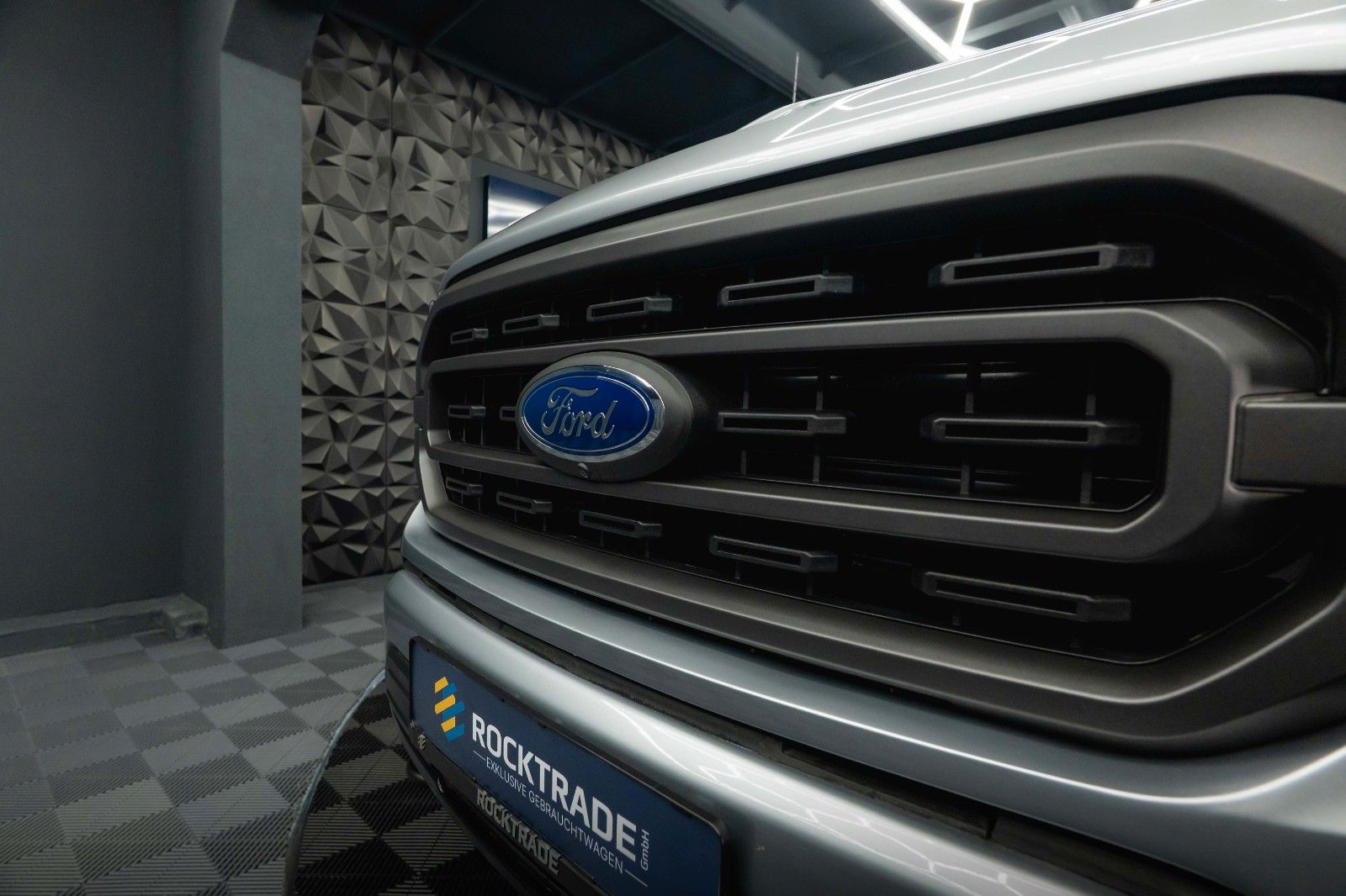 Fahrzeugabbildung Ford F150 3.5 V6 LARIAT RAPTOR SuperCrew 4x4*LED*B&O*