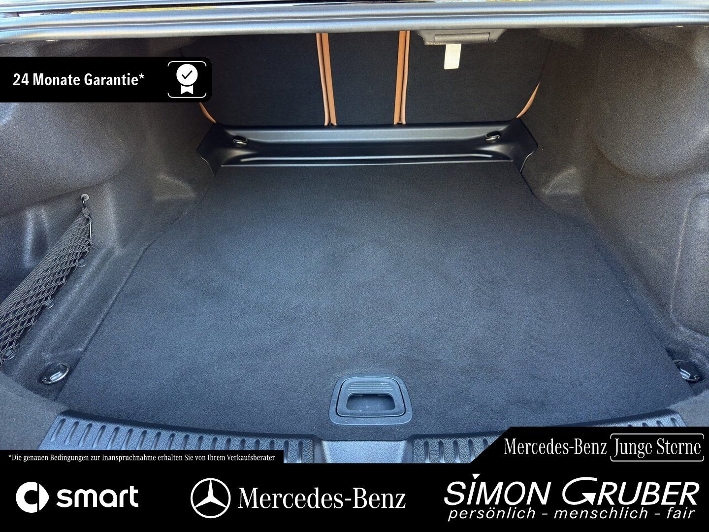 Fahrzeugabbildung Mercedes-Benz E 220 d AMG Line Panorama Burm 4D Leder 21 Zoll